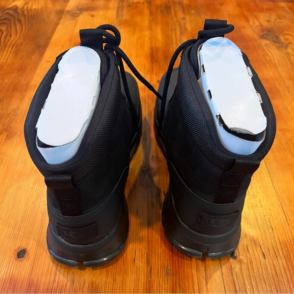 New in Box Emmett Duck‎ Boot Black size 11 waterproof insulated
